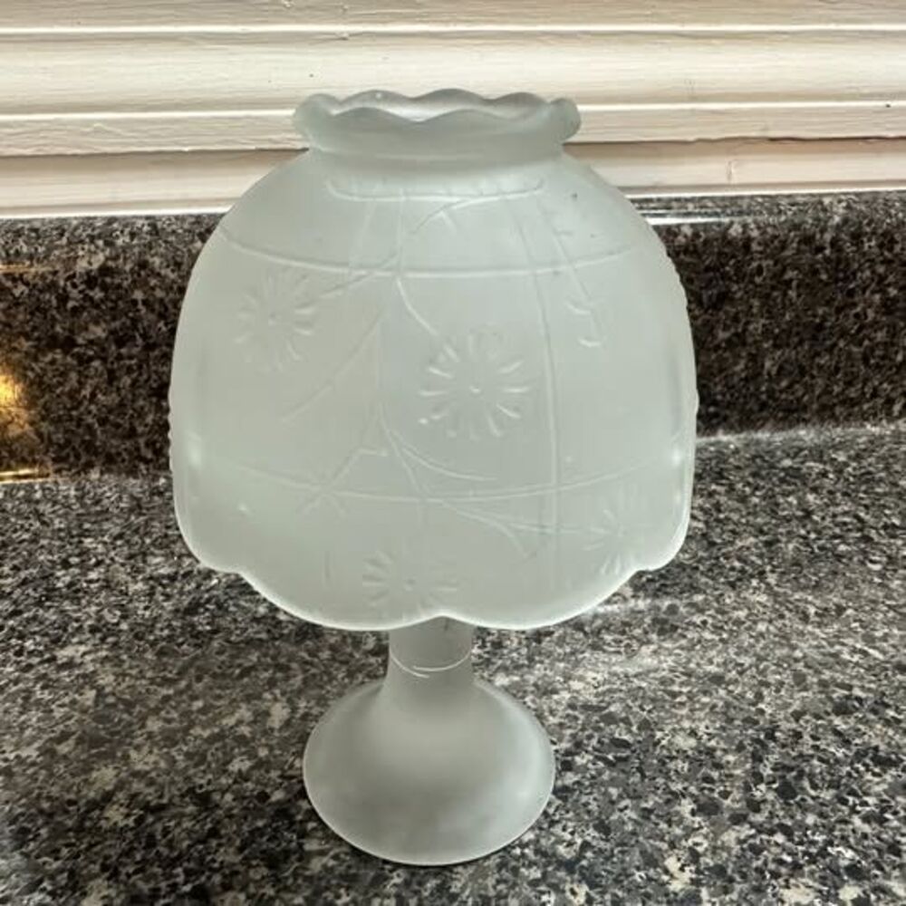 Vtg Frosted Glass Fairy Lamp Westmoreland Candle Holder Floral Pattern & Shade - Picture 2 of 8